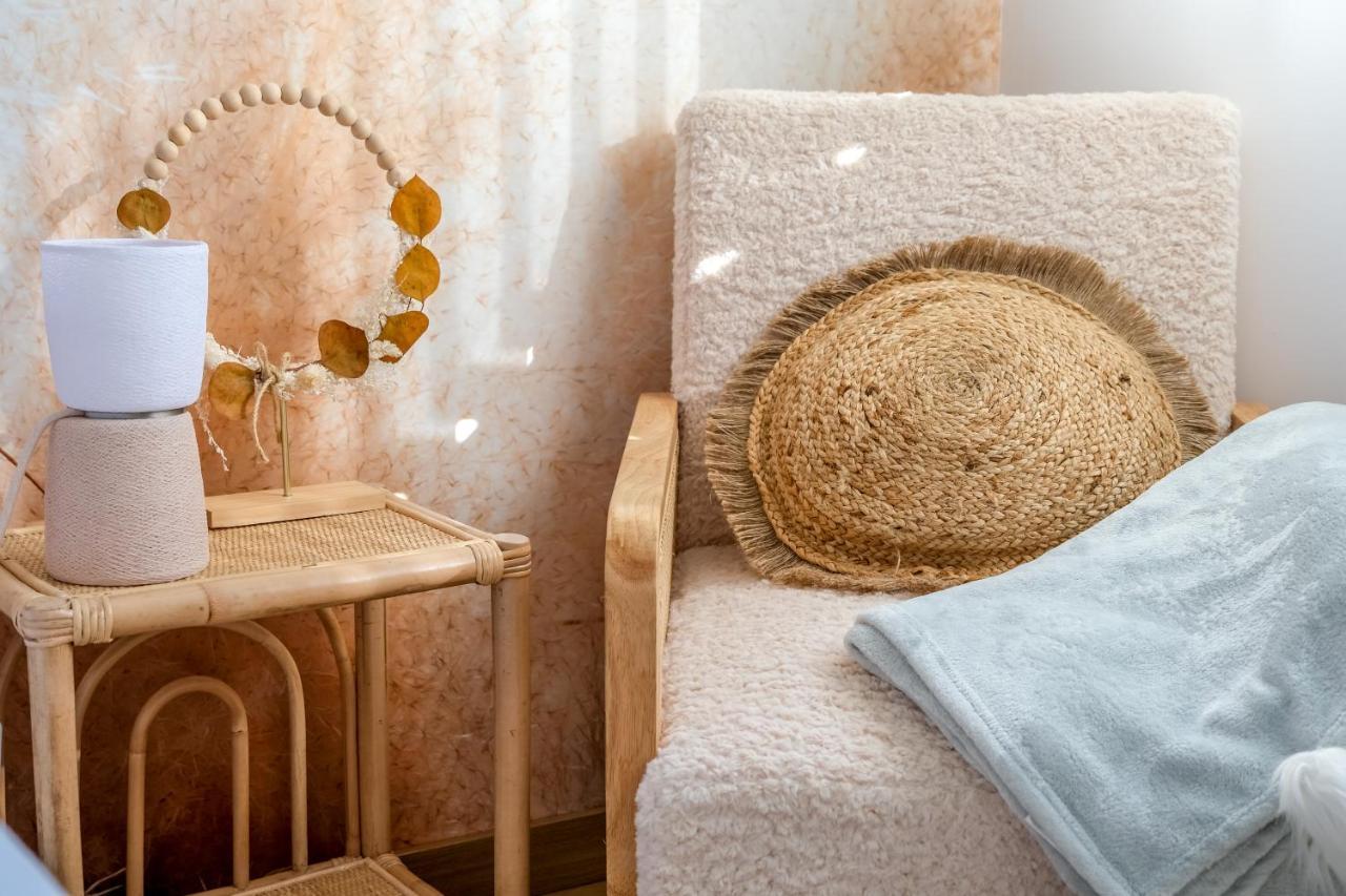 Suites By Aix Keys Avec Jacuzzi Privatif 5 Min Des Plages Fouras Saint-Laurent-de-la-Pree Exterior photo