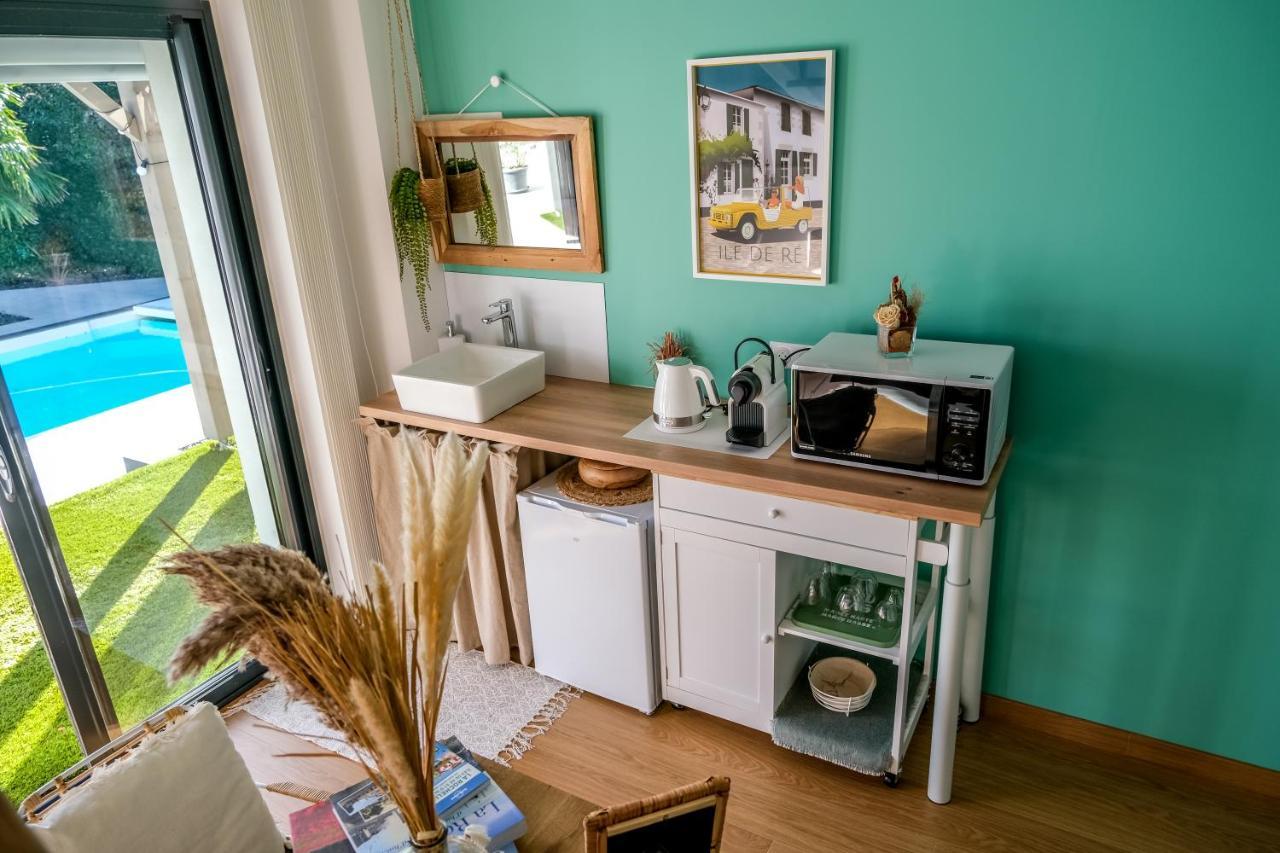 Suites By Aix Keys Avec Jacuzzi Privatif 5 Min Des Plages Fouras Saint-Laurent-de-la-Pree Exterior photo
