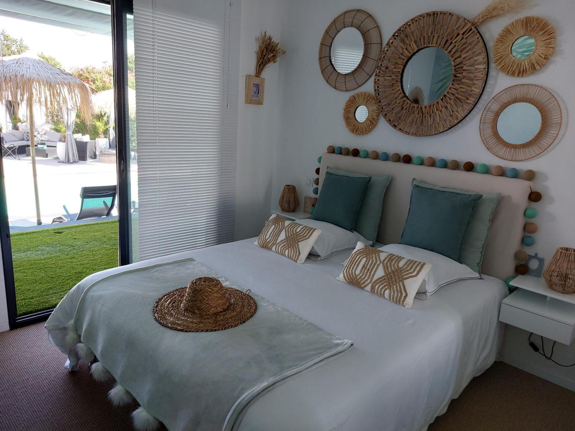 Suites By Aix Keys Avec Jacuzzi Privatif 5 Min Des Plages Fouras Saint-Laurent-de-la-Pree Exterior photo